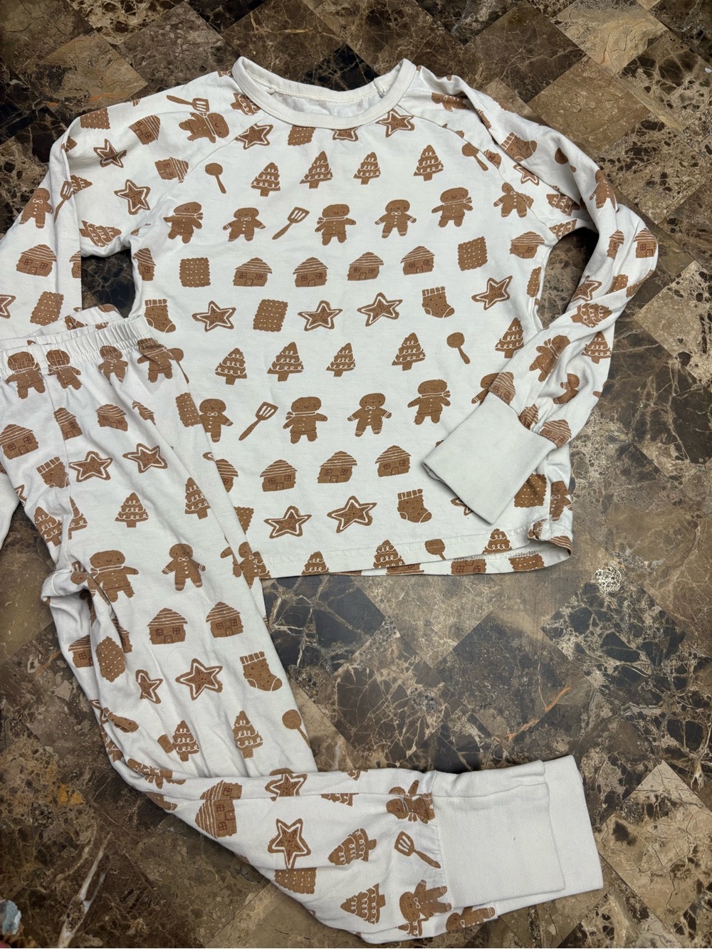 Souris mini White Gingerbread Print Kids Pajama Set unisex 5 years